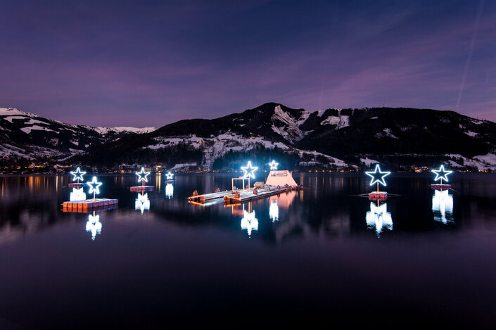 Sternenadvent am Zeller See in der Weihnachtszeit | © Zell am See-Kaprun Tourismus